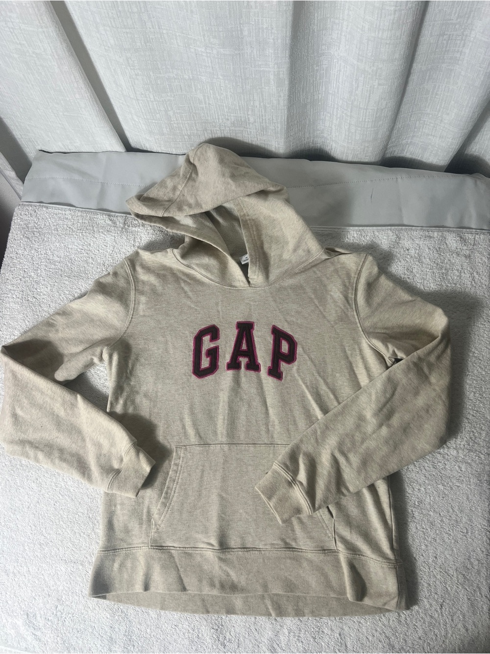 GAP Women's Hooded Sweatshirt in Light Beige with LogoSIZE LG